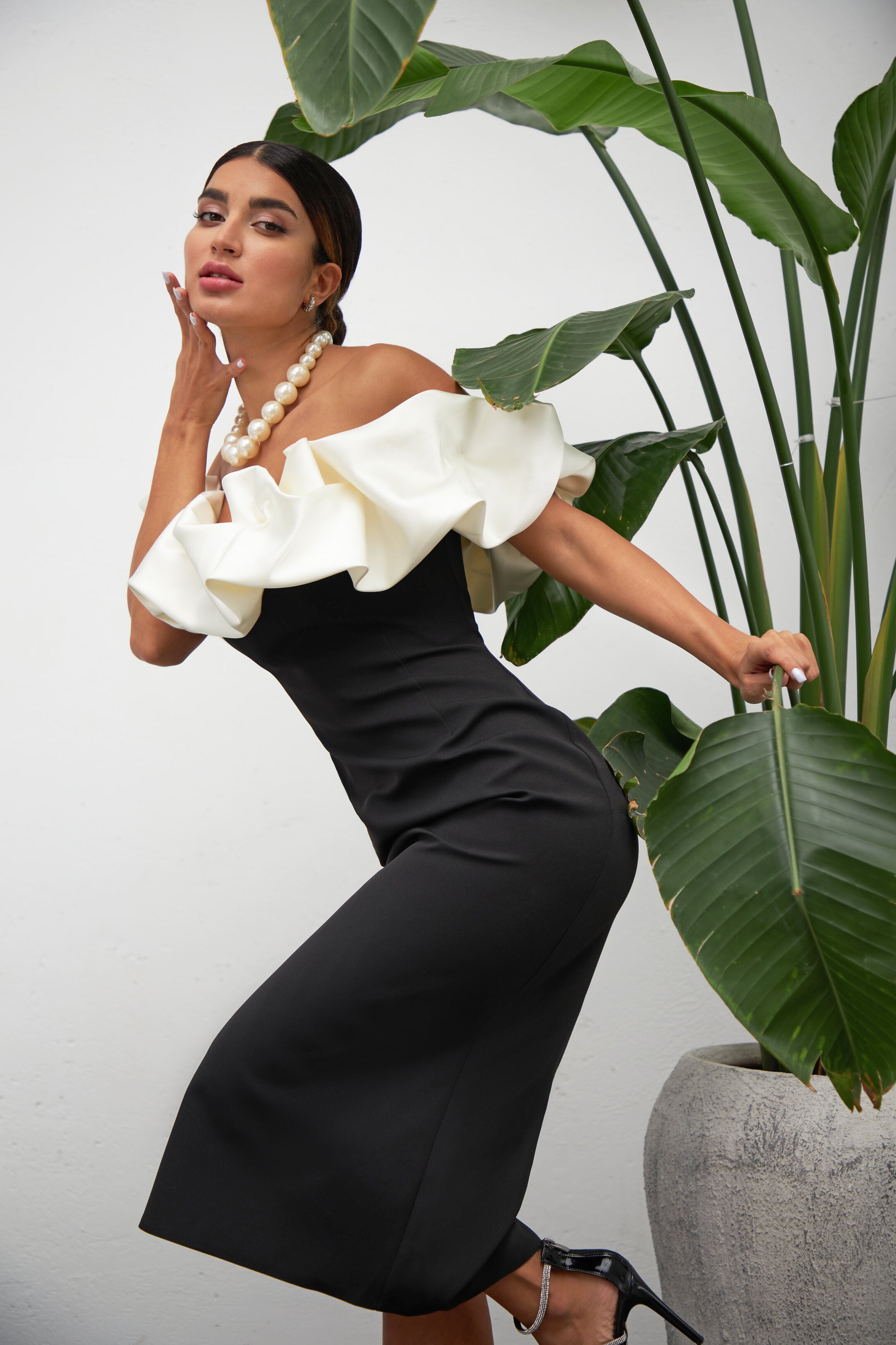 The Valencia Ruffle Gown (Black & White)
